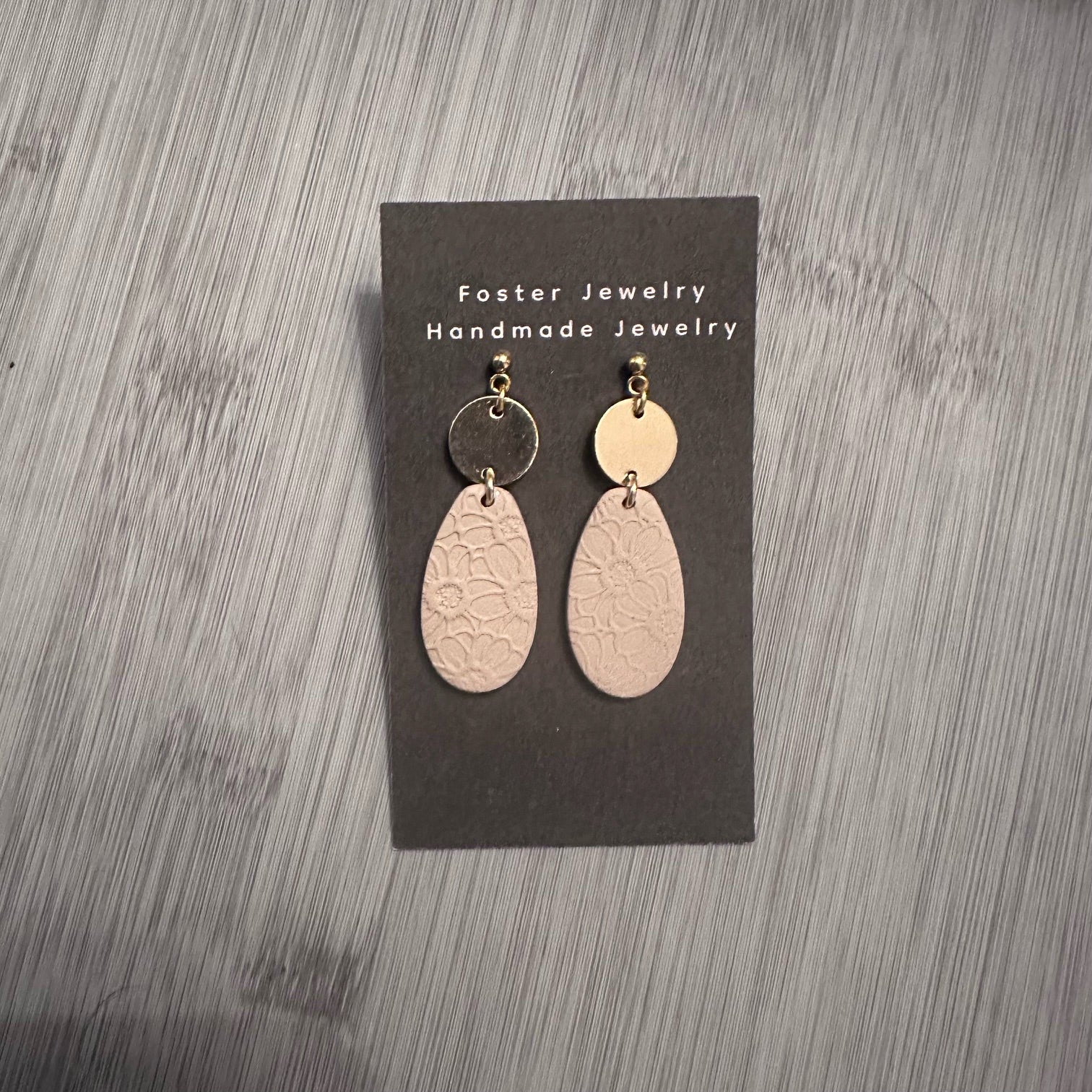 Neutral Design Gold Earrings