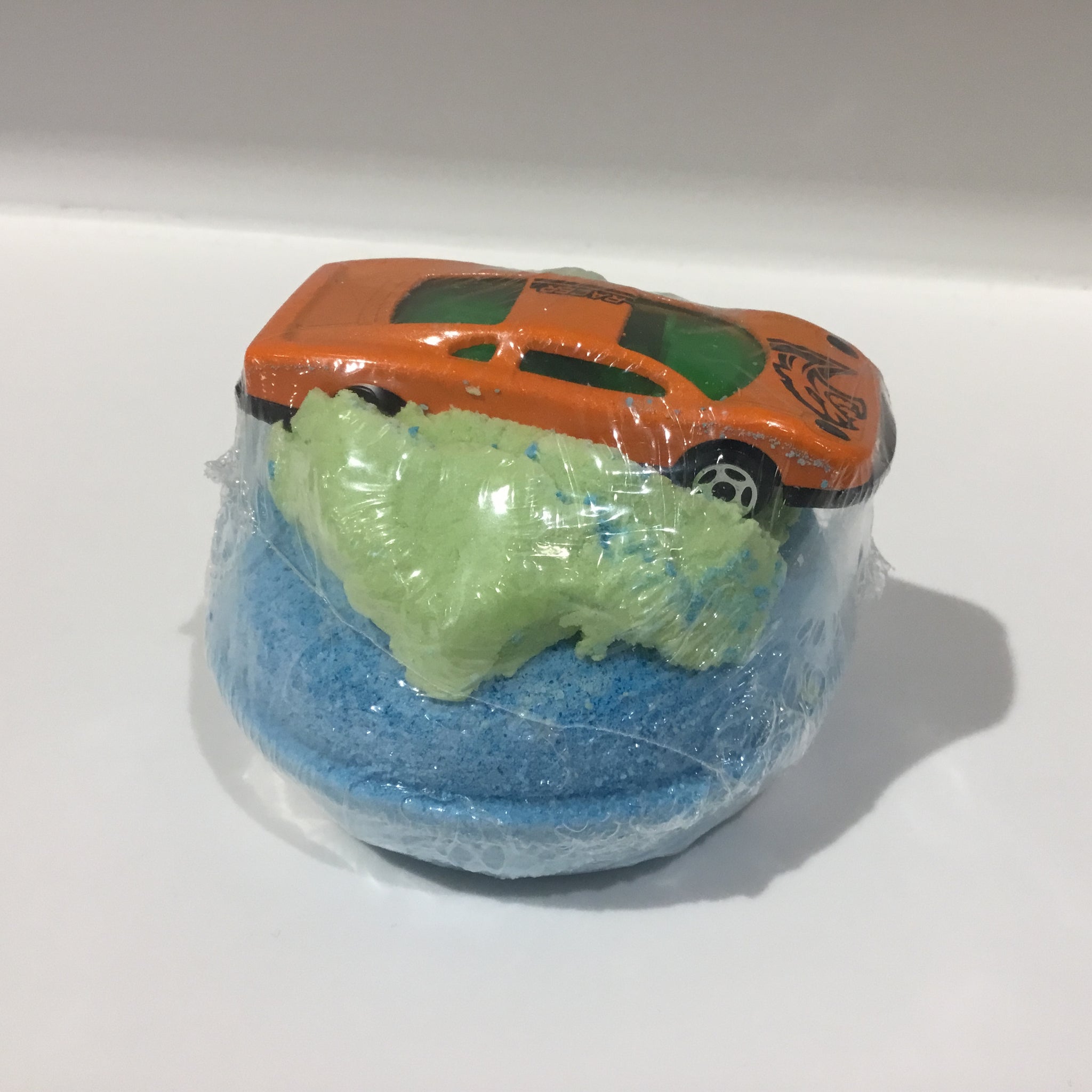 Bubble Frosting Toy Bath Bomb