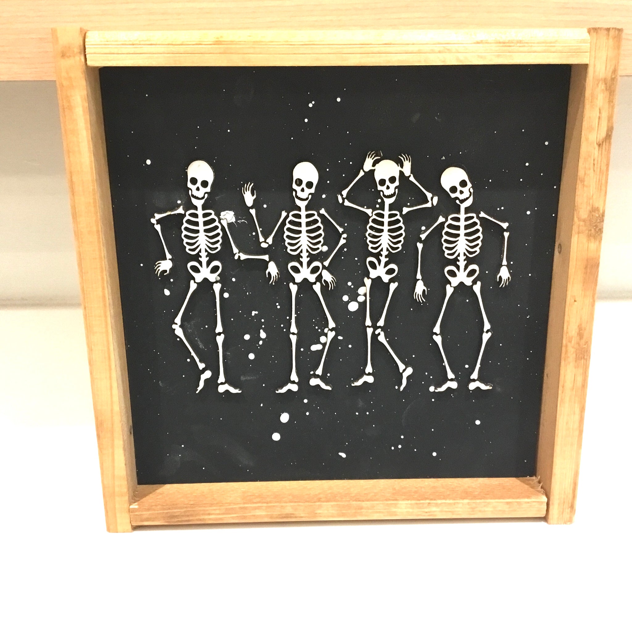 Dancing Skeletons l Sign