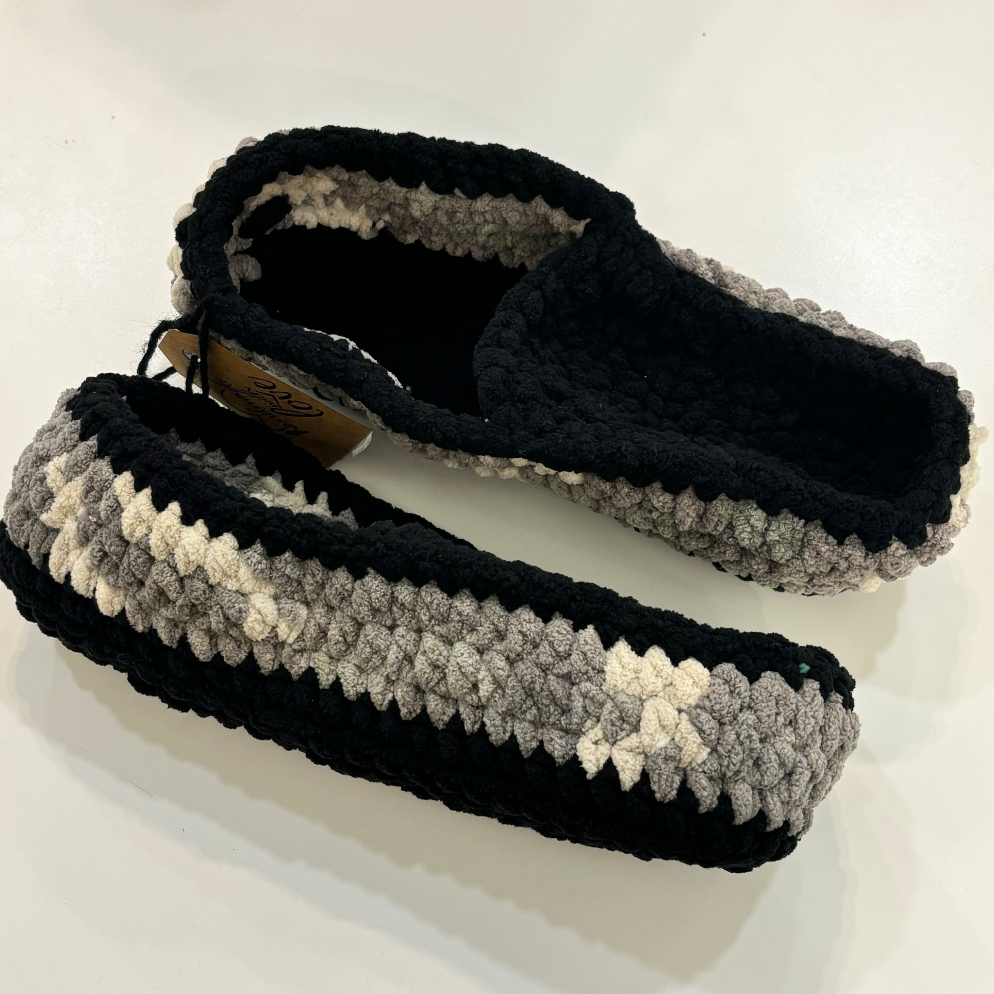 Mens Crocheted Slippers