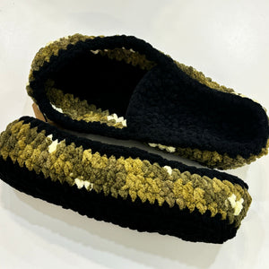 Mens Crocheted Slippers