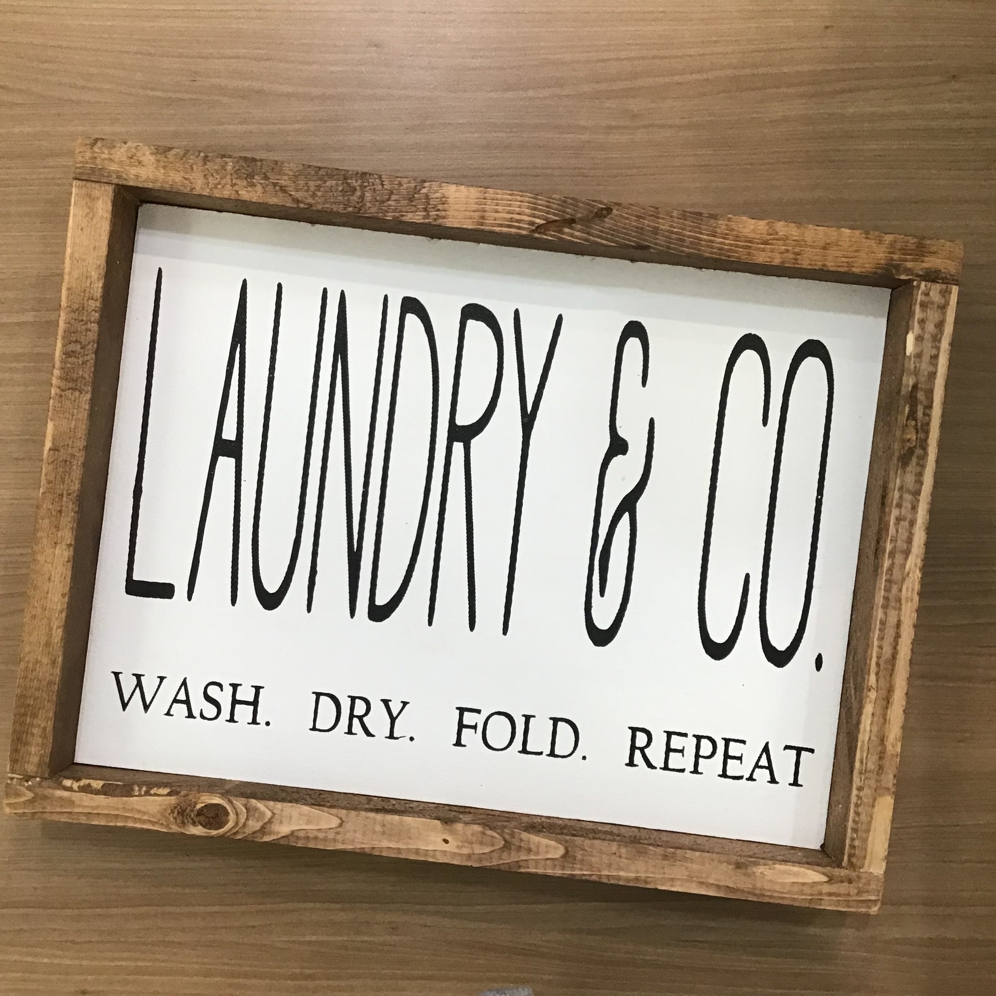 Laundry & Co Sign