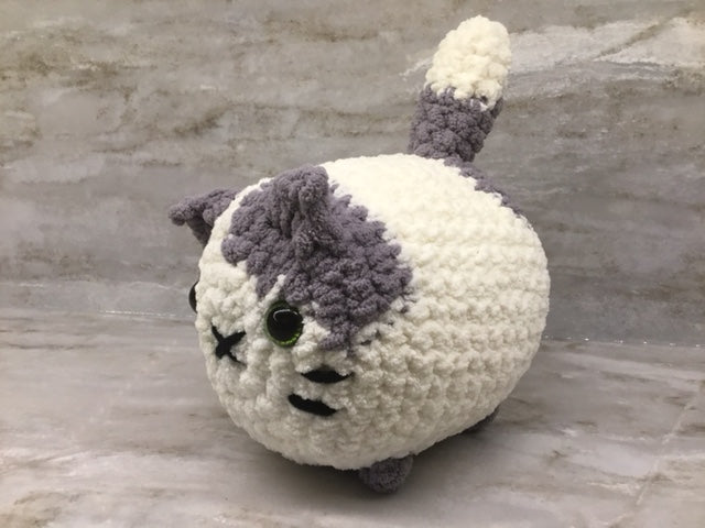 Loaf Cat plushie