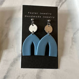 Pointed arch earrings